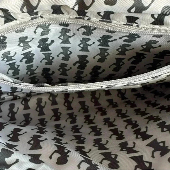 Quilted Gray Shoulder Bag - Picture 10 of 11